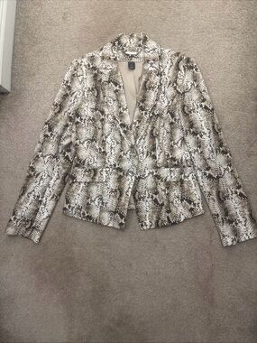 White House Black Market blazer jacket Snake Print Size 6 Brown/Cream EUC